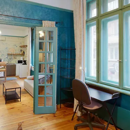 Quintessentially One Bedroom Top Location アパート ソフィア