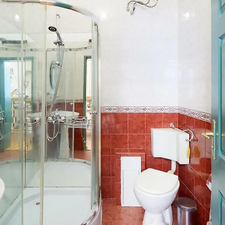 アパート Quintessentially One Bedroom Top Location *